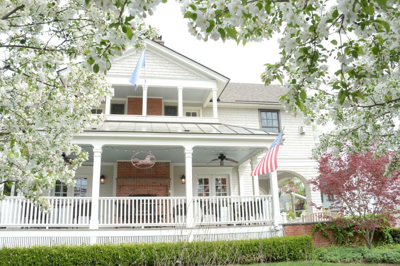 The Springwater Bed And Breakfast Saratoga Springs Ngoại thất bức ảnh