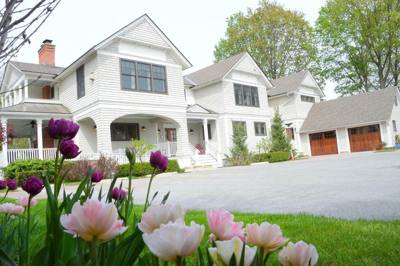 The Springwater Bed And Breakfast Saratoga Springs Ngoại thất bức ảnh