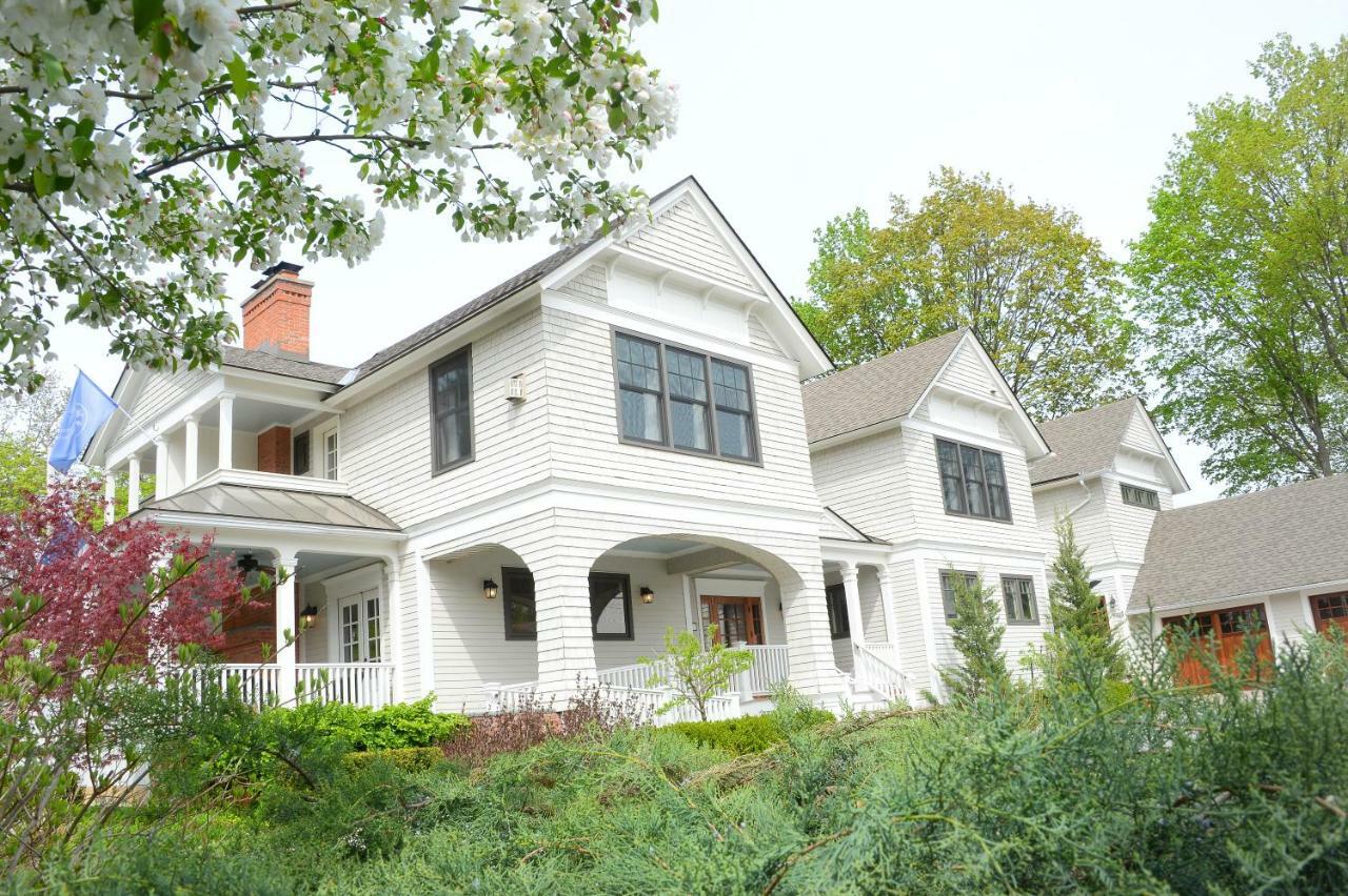 The Springwater Bed And Breakfast Saratoga Springs Ngoại thất bức ảnh